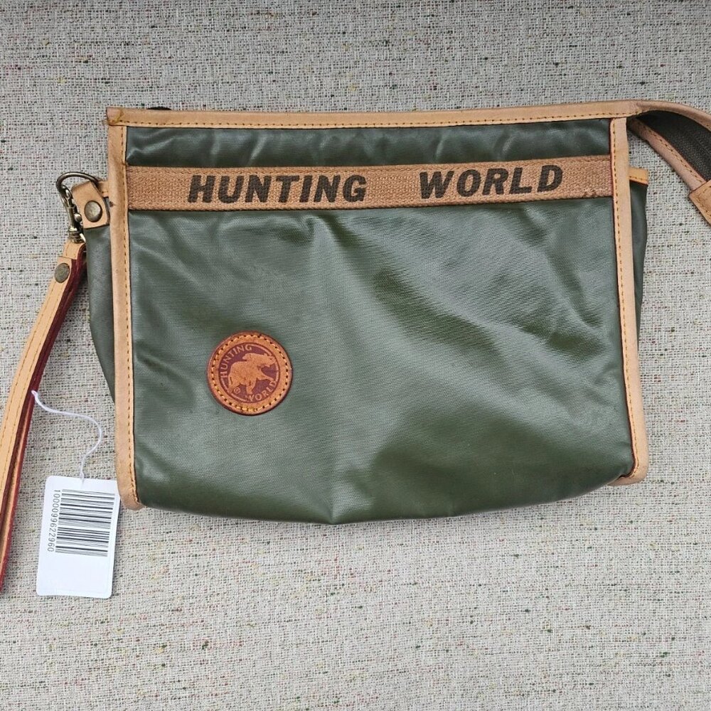 Hunting World Costmetic Bag Pouch Cluth Bag Green/Tan Leather Make Up Bag France